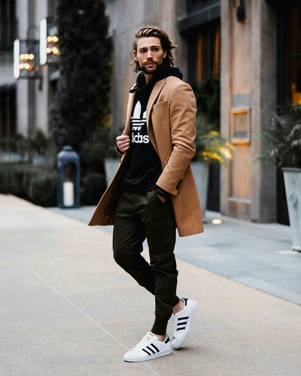Single Breasted Overcoat with Structured Shoulders for Fall and Winter