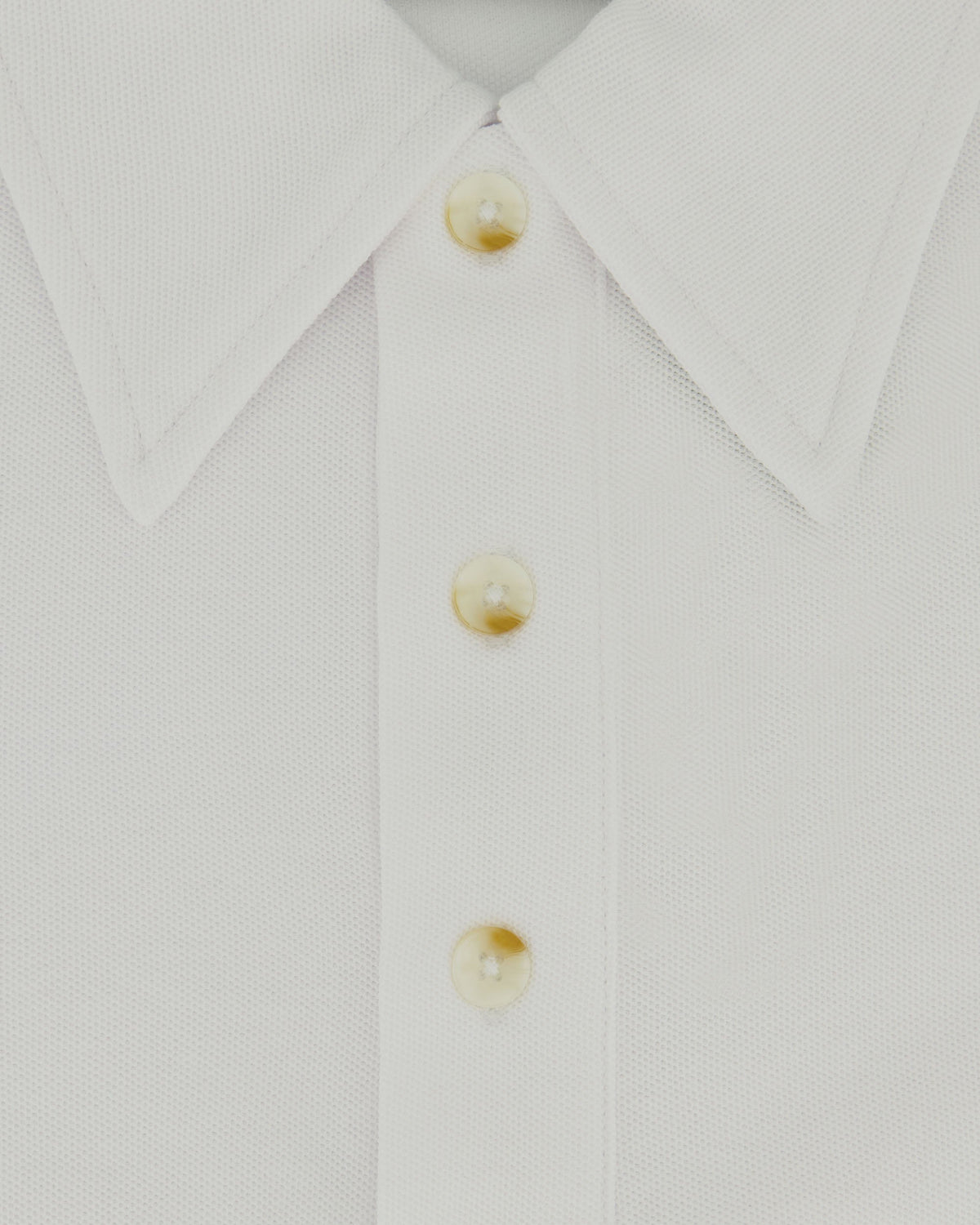 Men's White Button-Down Shirt with Structured Collar and Chest Pocket