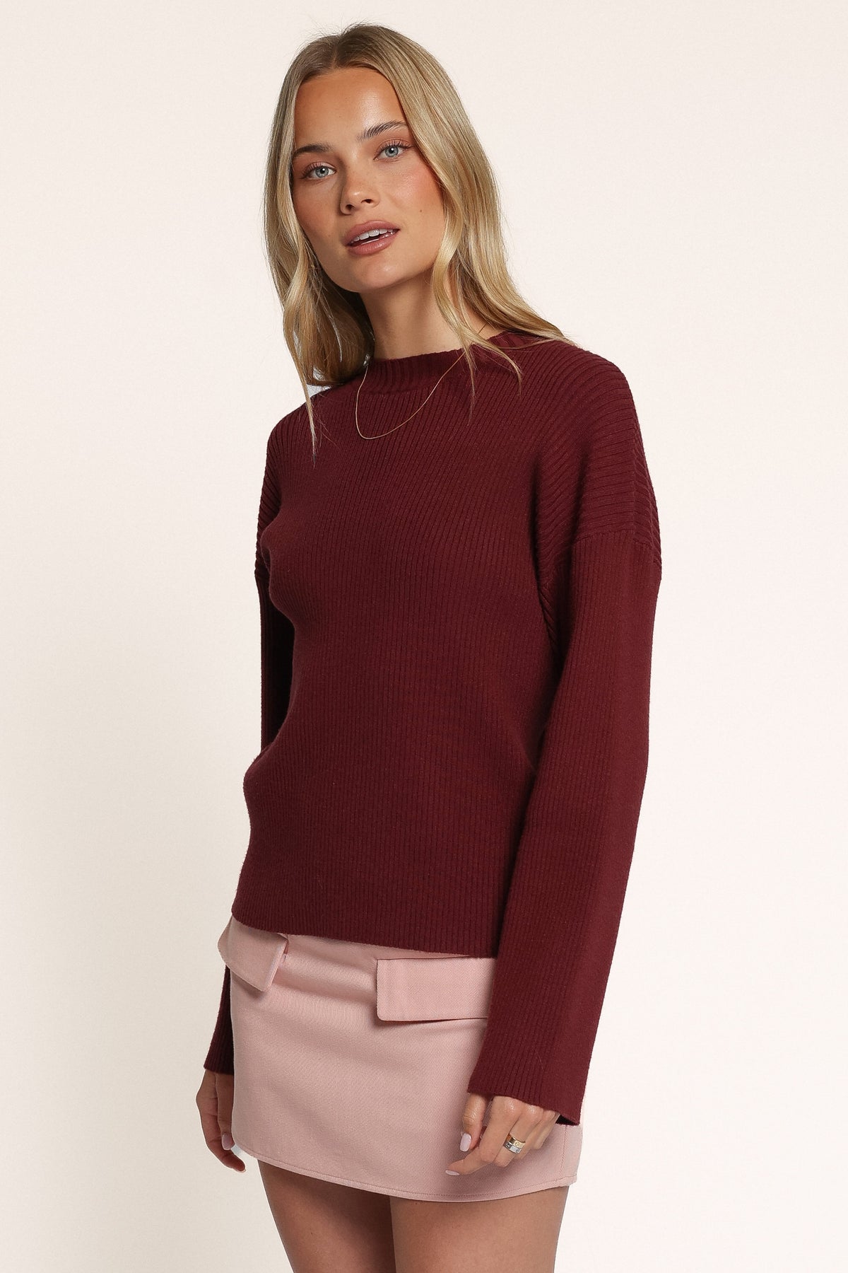 KNITWEAR Bellindah Ribbed Sweater - Burgundy